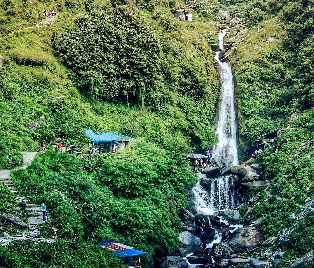 Bhagsu-waterfall
